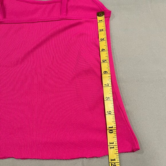 No Boundaries Hot Pink Tank Size S - Picture 3 of 3